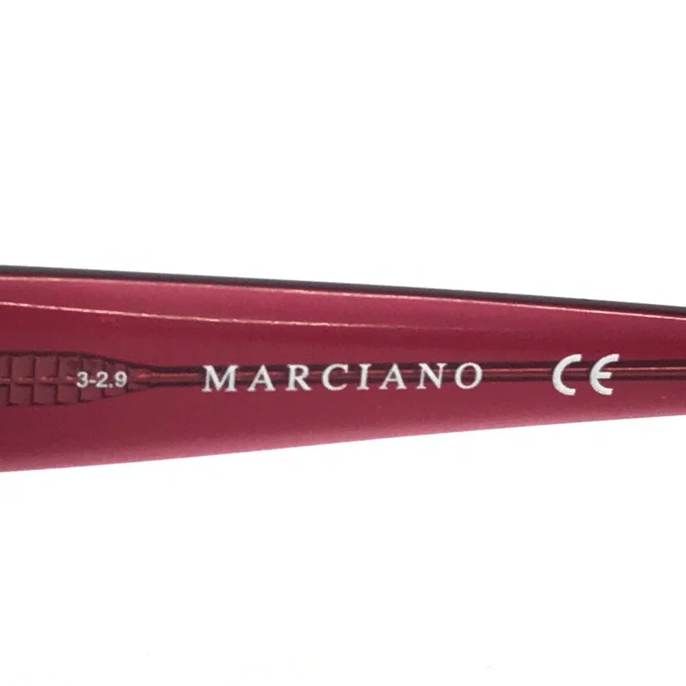 Marciano brand new